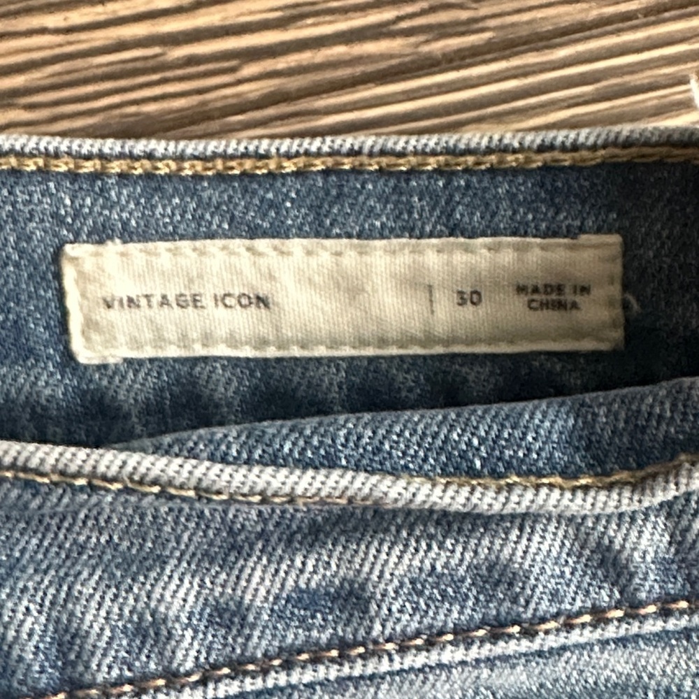 PacSun Medium Blue Ripped Cropped Jeans - Picture 3 of 10